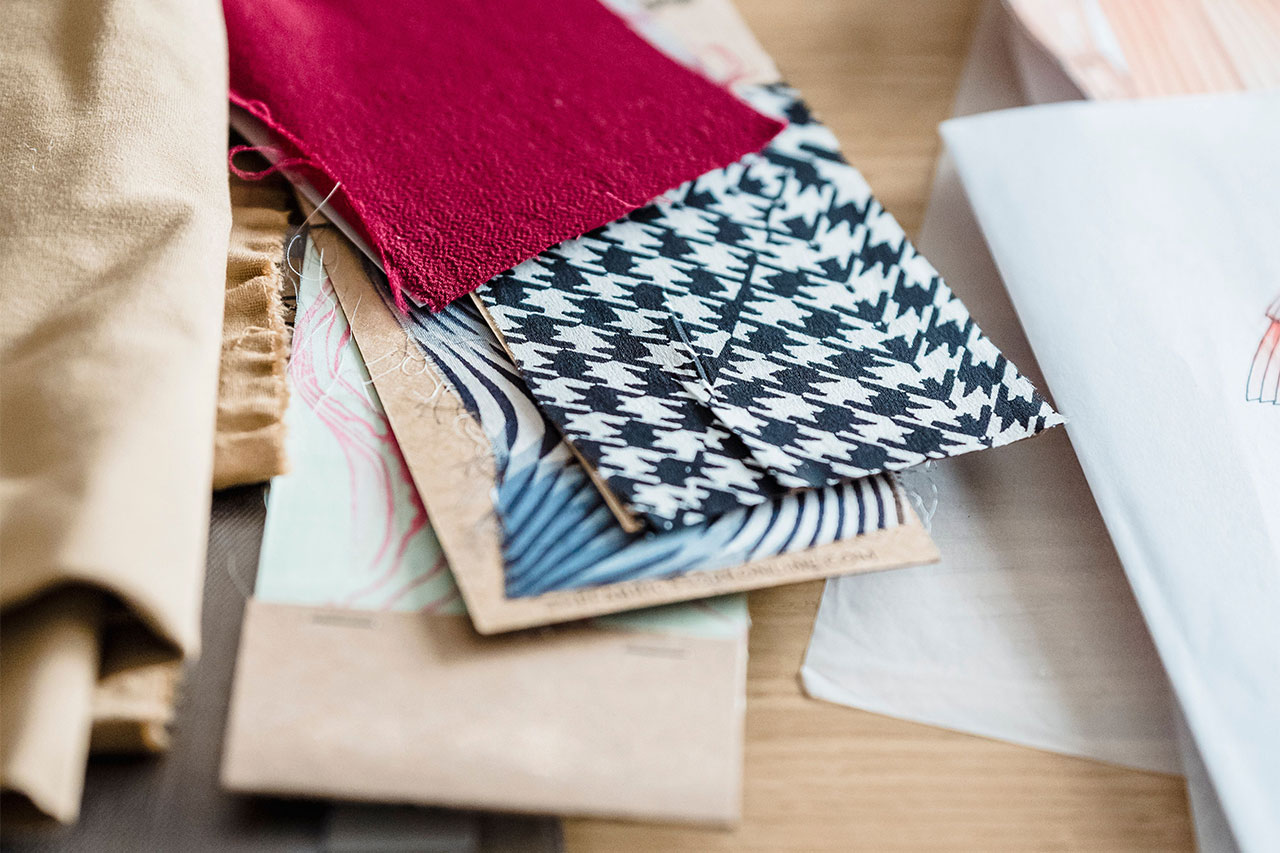 Why to Order Fabric Swatches Before You Buy a Futon Cover